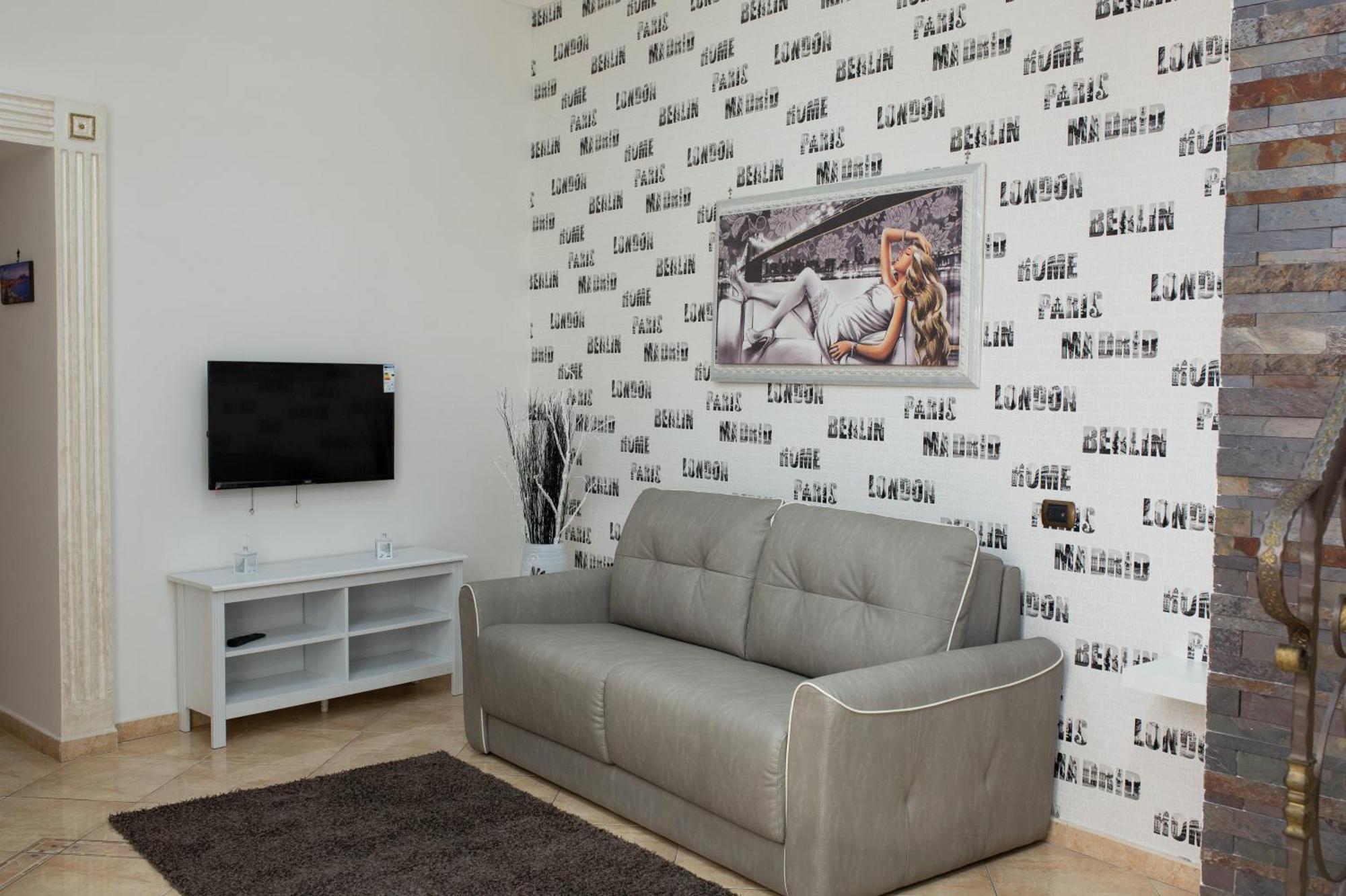 Dimora De Curtis Apartment Napoli Bagian luar foto
